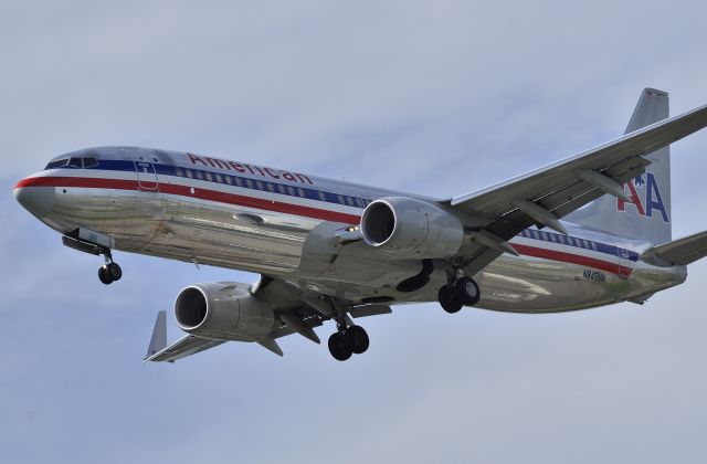 Boeing 737-800 (N849NN)