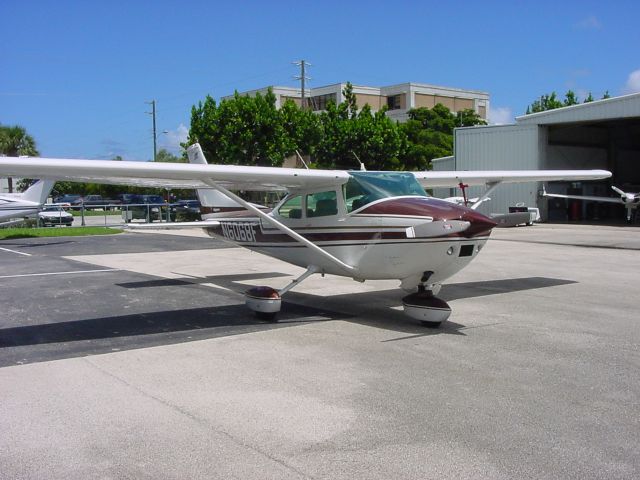 Cessna Skylane (N6068F) - When based at FXE back in the 90s....