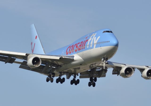 Boeing 747-400 (F-GTUI)