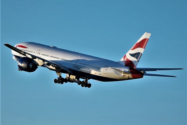 Boeing 777-200 (G-VIIP)