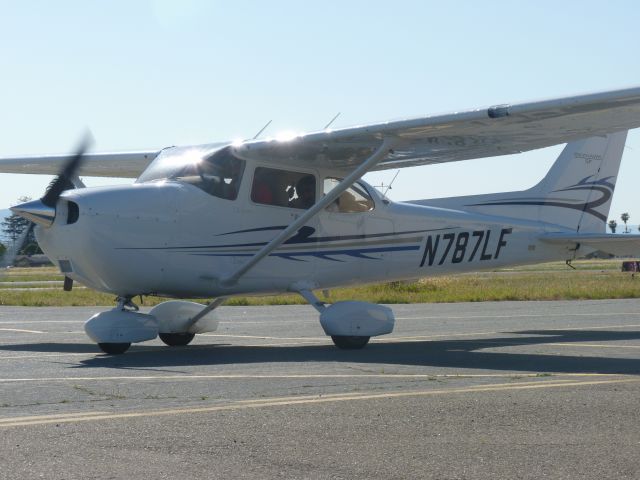 Cessna Skyhawk (N787LF)