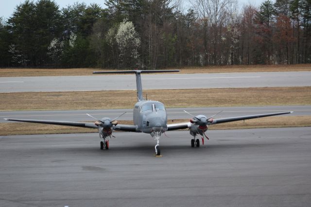 Beechcraft Super King Air 200 (N46L) - Parked br /Owned By: Dynamic Avlease