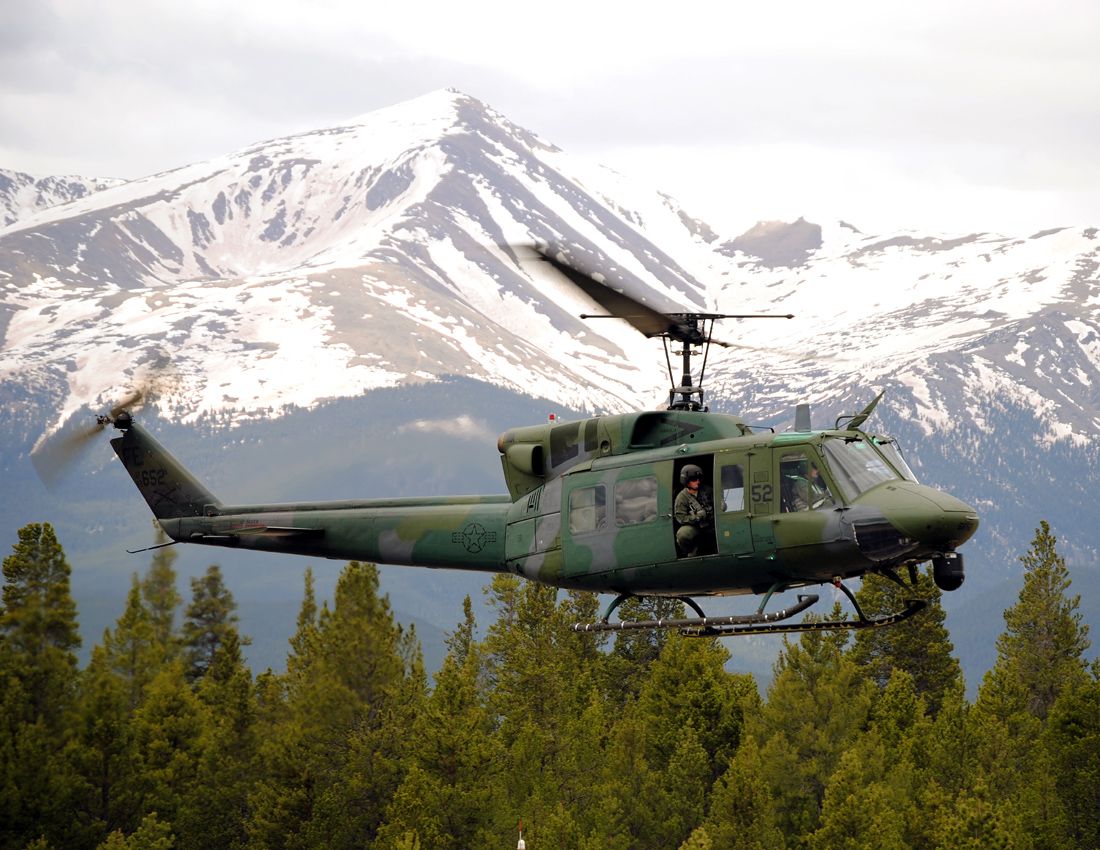 Bell UH-1V Iroquois — - This happened to be a Colonels last flight, so I was happy to be able to get a good photo for him to have.  You dont see too many Hueys on active duty anymore!