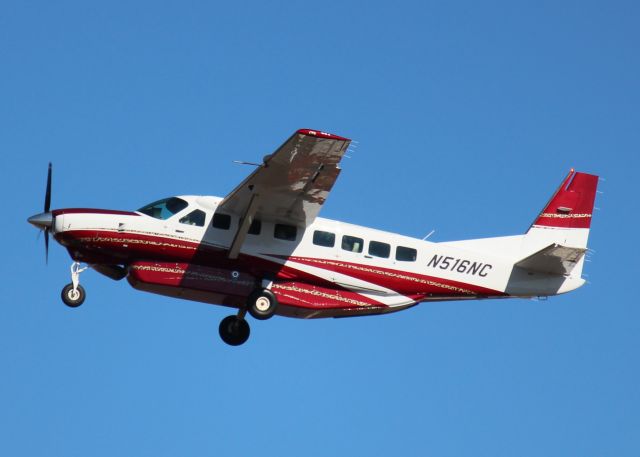 Cessna Caravan (N516NC) - At Downtown Shreveport. 