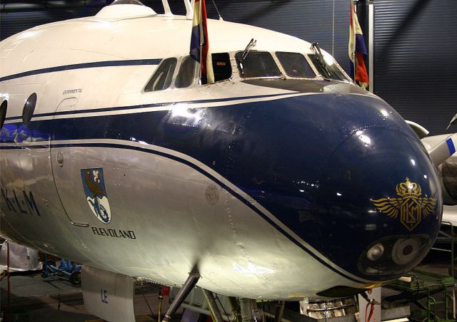 Lockheed EC-121 Constellation (N749NL)