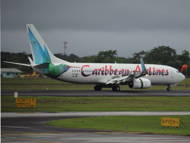 Boeing 737-800 (9Y-KIN)