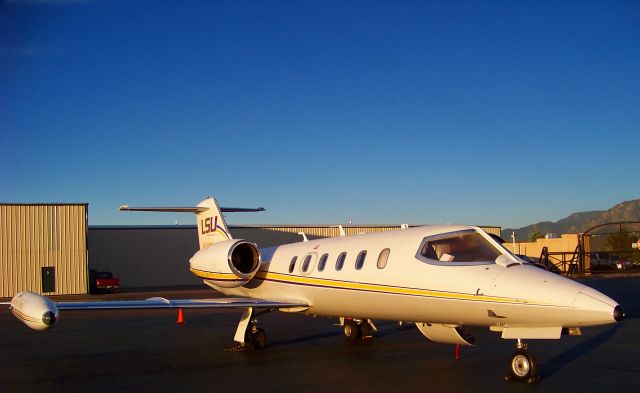 Learjet 35 (N611TA) - LSU Fighting Tigers    Geaux TIGERS