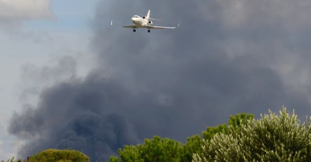 Dassault Falcon 900 (N900HG) - 29/08/2014br /Landing 27