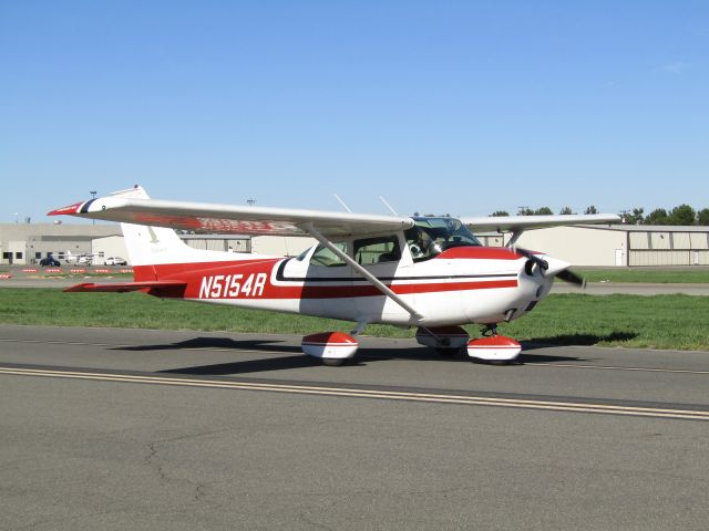 Piper Cherokee (N5154L) - Taxiing to RWY 24