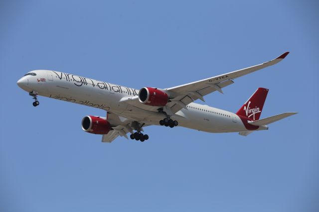 Airbus A350-1000 (G-VTEA)