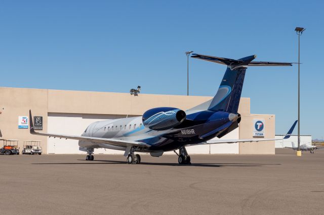 Embraer Legacy 600/650 (N818HR)