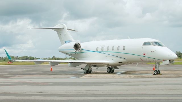 Bombardier Challenger 300 (N300EU) - Seen here on another Biz Trip rotation. 