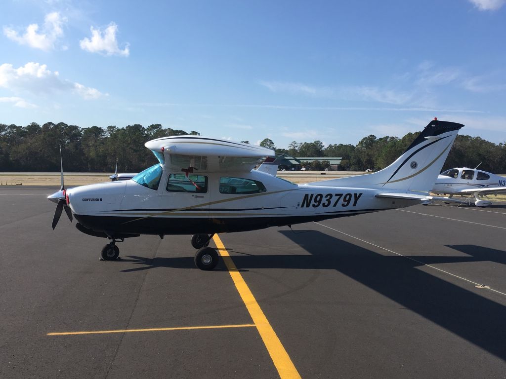 Cessna T210 Turbo Centurion (N9379Y)