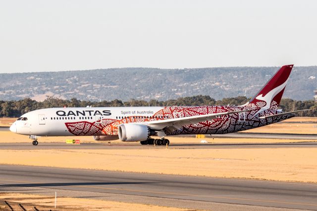 Boeing 787-9 Dreamliner (VH-ZND) - Boeing 787-9 cn 63390-669. QFA VH-ZND runway 21 ar YPPH 11 March 2023