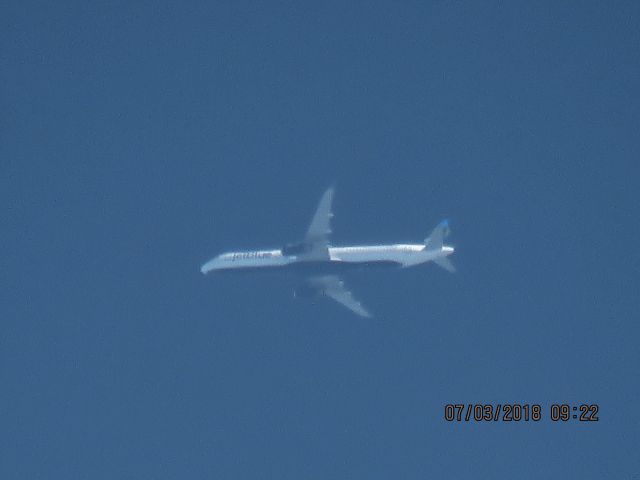 Airbus A321 (N987JT)