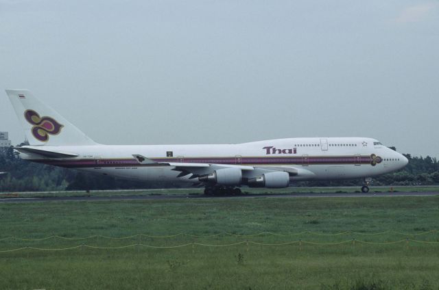 Boeing 747-400 (HS-TGW) - Departure at Narita Intl Airport Rwy16R on 1998/08/16