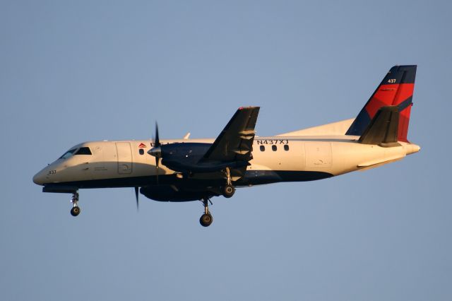 Saab 340 (N437XJ)