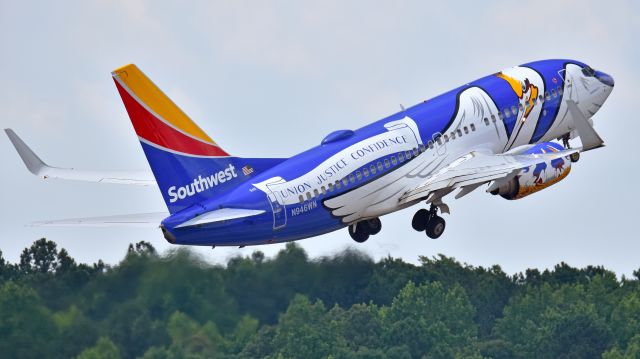 Boeing 737-700 (N946WN) - Southwest Airlines Boeing 737-700 (N946WN) "Louisiana One" departs KRDU Rwy 23L enroute to KBWI on 6/2/2018 at 12:18 pm