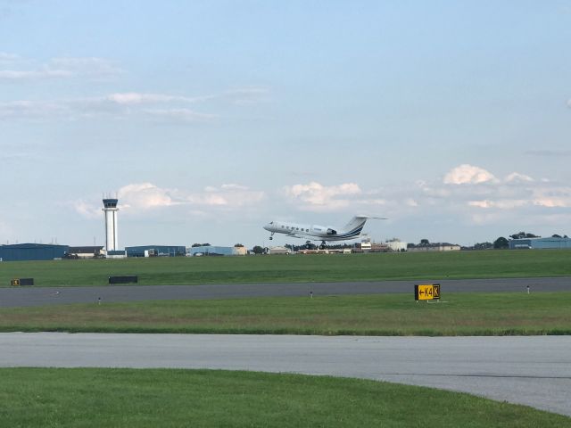 Gulfstream Aerospace Gulfstream IV (N455MB)