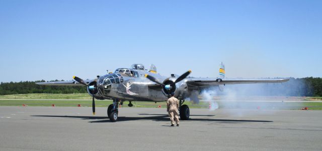 North American TB-25 Mitchell (N27493) - B-25 "Miss Mitchell" at the Commemorative Air Force fly-in at Raleigh Executive Jetport (TTA), Sanford, NC 5/14/17