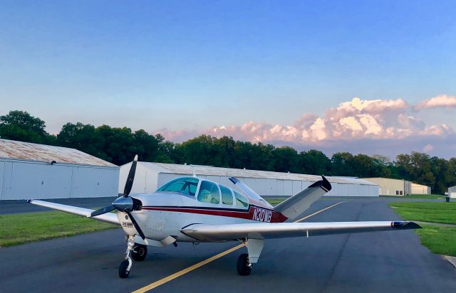 Beechcraft 35 Bonanza (N30WB)