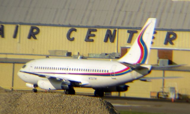 Boeing 737-200 (N733TW)