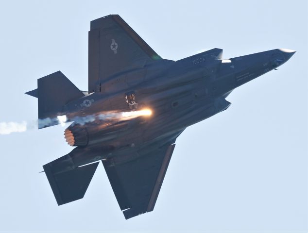 Lockheed F-35C (15-5197) - Captain Kristin "Beo" Wolfe pops flares while flying the F-35A Lightning II over Huntington Beach as a part of the 2021 Pacific Airshow. 