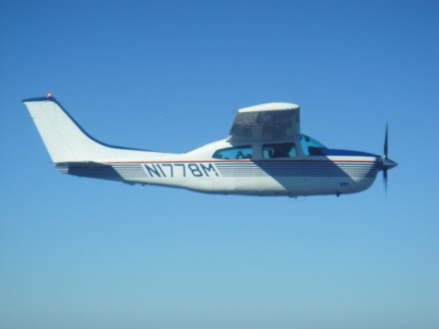 Cessna Centurion (N1778M)