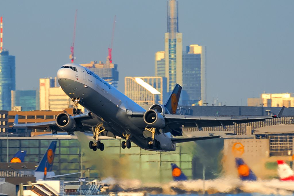 Boeing MD-11 (D-ALCK)