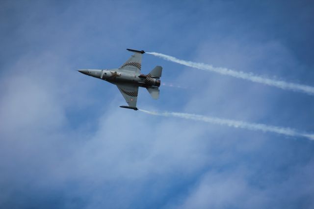 — — - SOLOTURK TURKISH AIR BASE F-16 DEMMO TEAM 132 ND DAGGERS DEMO TEAM