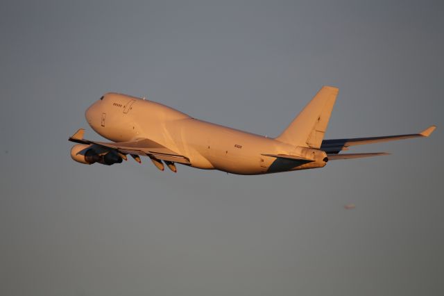 Boeing 747-400 (N742CK)