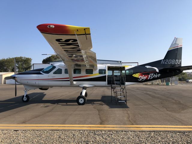 Cessna Caravan (N208DZ) - Taken at Skydive Santa Barbara