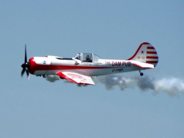 YAKOVLEV Yak-50 (C-FYGP)