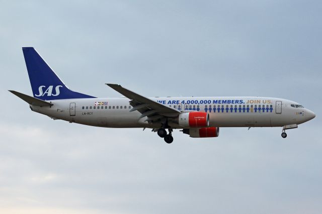 Boeing 737-800 (LN-RCY) - "Frequent Flyer Program" Livery