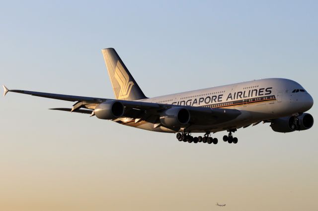 Airbus A380-800 (9V-SKF)