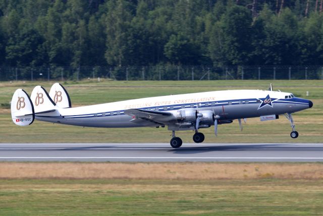 Lockheed EC-121 Constellation (HB-RSC) - Lockheed L-1049F Super Constellation