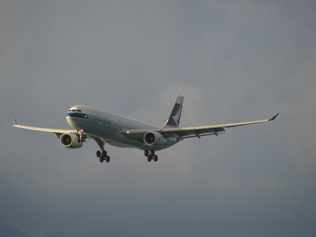 Airbus A330-300 (B-LAI)