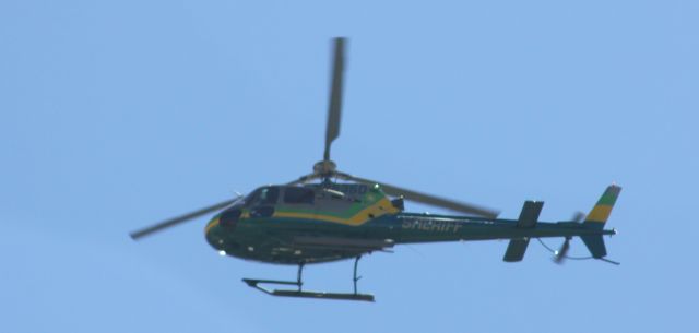 Eurocopter AS-350 AStar (N963SD) - Los Angeles County Sheriffs Office - Over flying Disneyland 08/03/2010