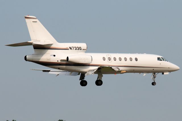 Dassault Falcon 50 (N733G)