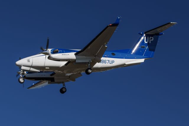Beechcraft Super King Air 350 (N867UP)