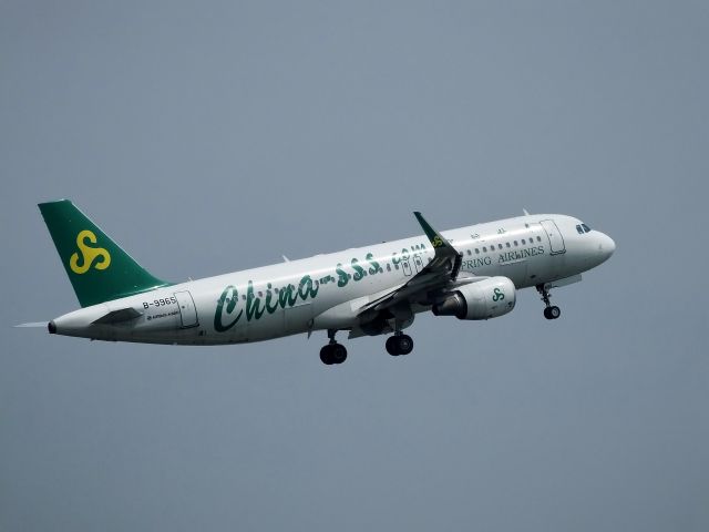 Airbus A320 (B-9965) - Take-off at Ibaraki AP (IBR) 2016/05/24.