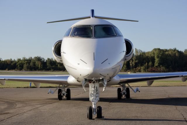 Bombardier Challenger 300 (N90LG) - First Ever Challenger 3500 out of th e factory!