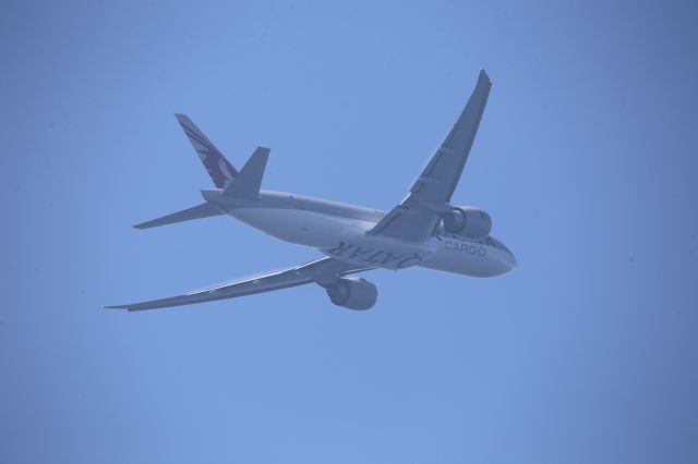 Boeing 777-200 (A7-BFJ)