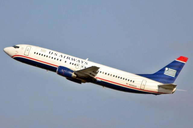 BOEING 737-400 (N430US)