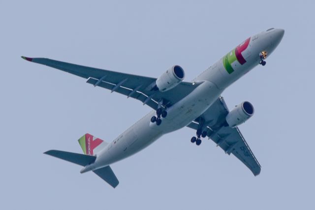 Airbus A330-900 (CS-TUF)