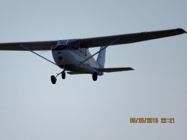 Cessna Skyhawk (N1427Y)