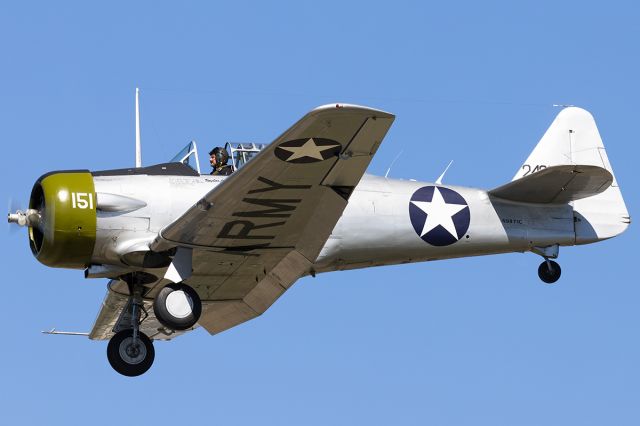 North American T-6 Texan (N9871C)