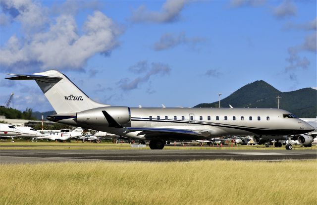 Bombardier Global Express (N23UC)