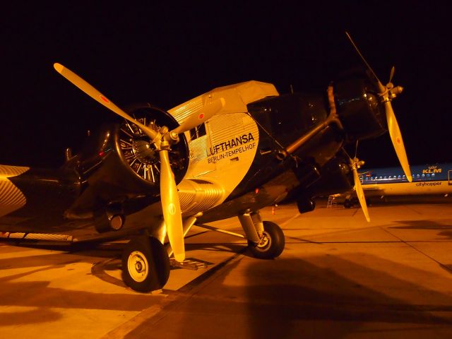 JUNKERS Ju-52/3m (D-CDLH)