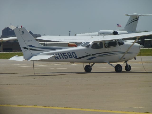 Cessna Skyhawk (N1158Q)